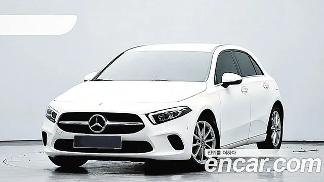 Mercedes-Benz A-Class A220 Hatchback