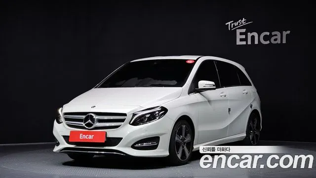 Mercedes-Benz B-Class B220