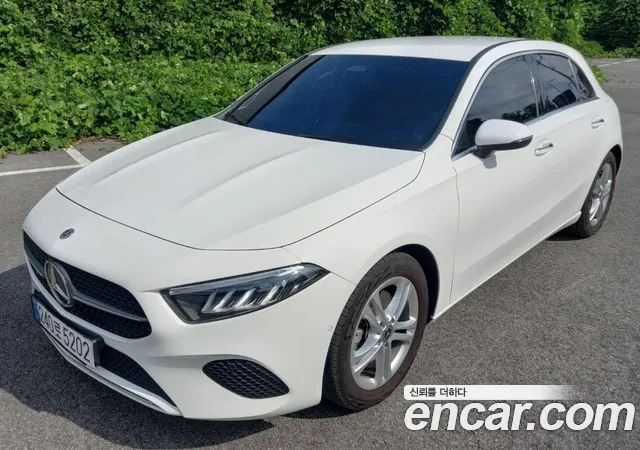 Mercedes-Benz A-Class A220 Hatchback
