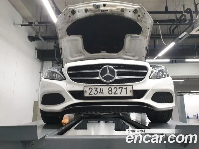 Mercedes-Benz C-Class C350e