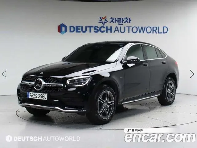 Mercedes-Benz GLC-Class GLC300e 4MATIC Coupe