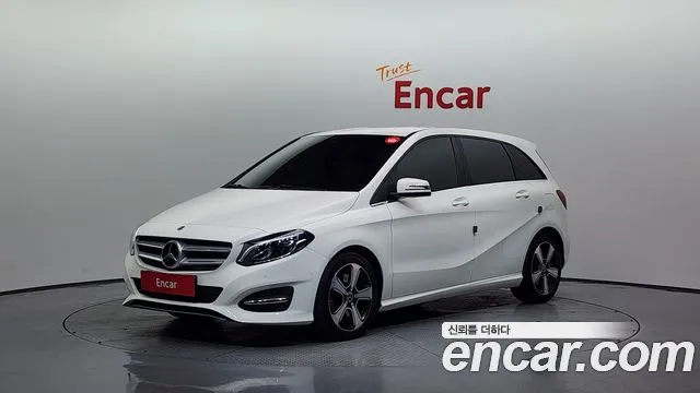 Mercedes-Benz B-Class B220