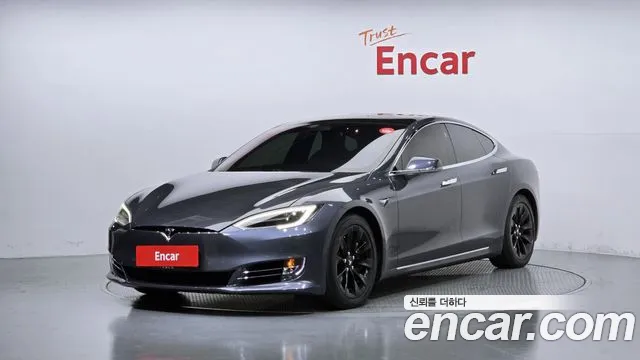 Tesla Model S Long Range