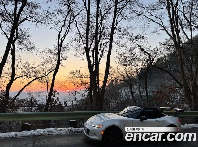 Mazda MX-5 Miata Miata