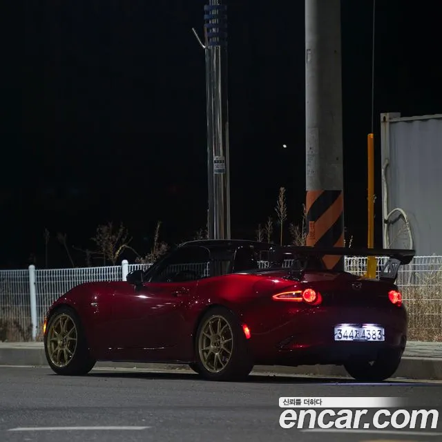 Mazda MX-5 Miata Miata