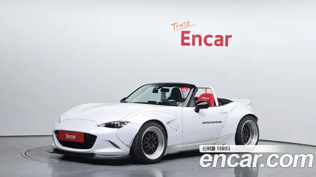 Mazda MX-5 Miata Miata