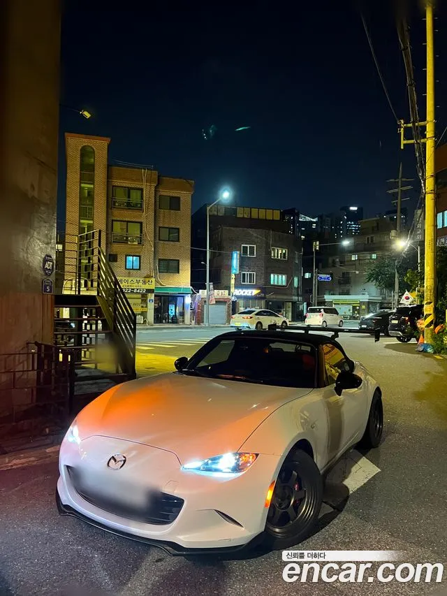 Mazda MX-5 Miata Miata