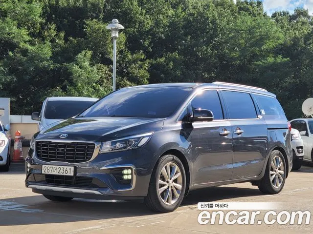 Kia Canival Gasoline 9-Seater Noblesse Special