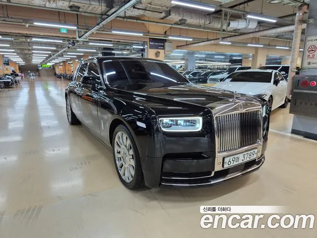 Rolls-Royce Phantom 6.7 V12