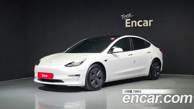 Tesla Model 3 Long Range