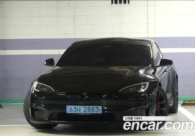 Tesla Model S Plaid