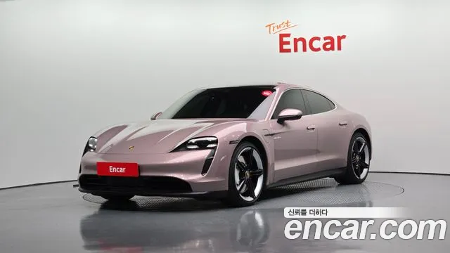 Porsche Taycan 4S