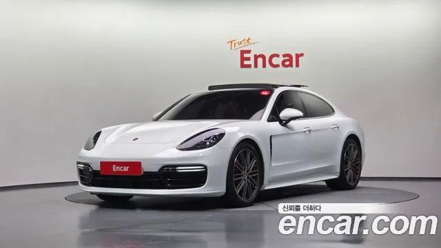Porsche Panamera 3.0 AWD