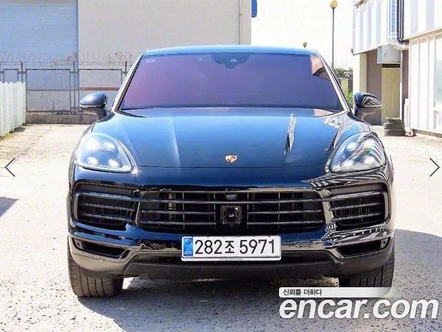 Porsche Cayenne 3.0 E-Hybrid Coupe