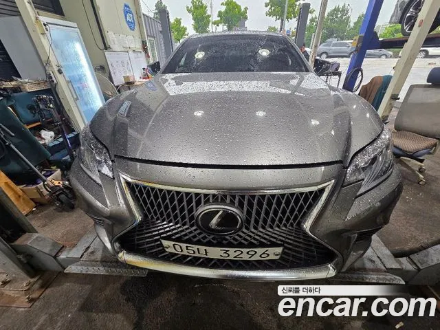 Lexus LS 3.5 Luxury AWD