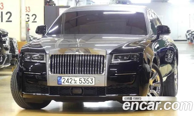 Rolls-Royce Ghost 6.7 V12