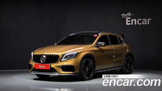 Mercedes-Benz GLA-Class GLA45 AMG 4MATIC