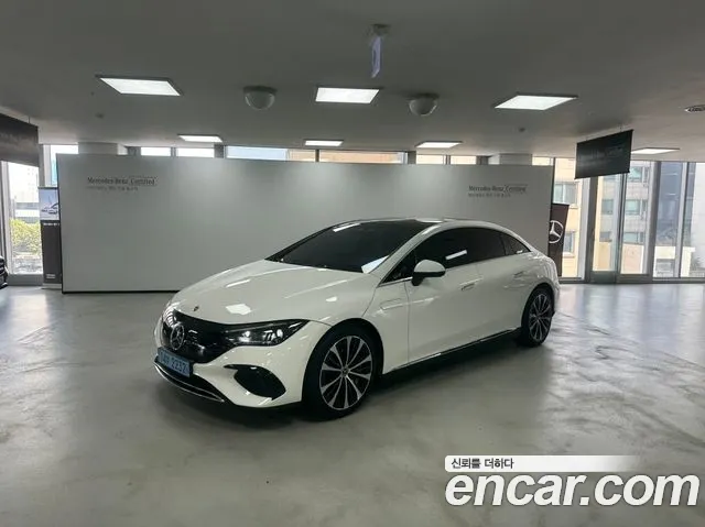 Mercedes-Benz EQE EQE350+