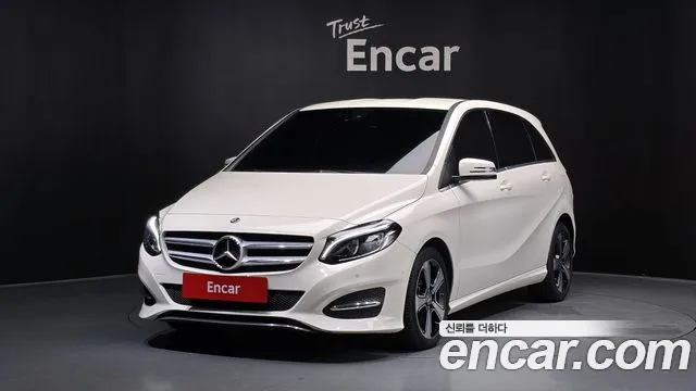 Mercedes-Benz B-Class B220