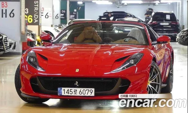 Ferrari 812 6.5 V12