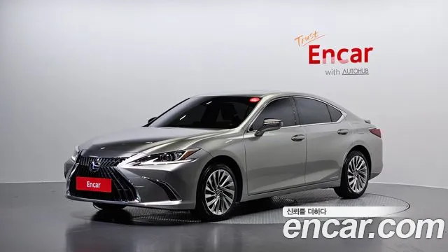 Lexus ES Luxury Plus