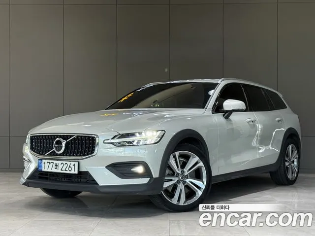 Volvo V60 B5 Pro AWD