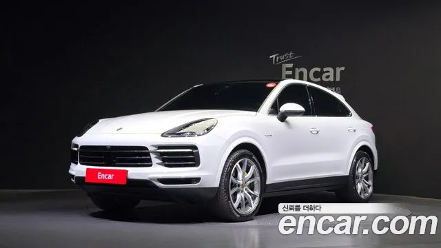 Porsche Cayenne 3.0 E-Hybrid Coupe