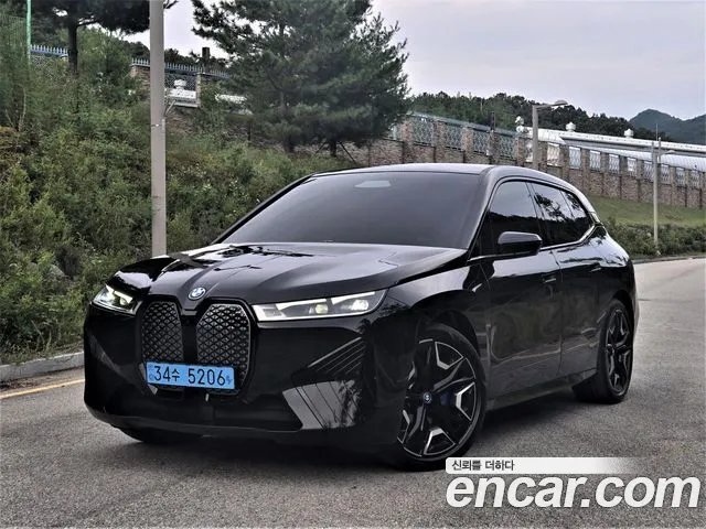 BMW iX xDrive50 Sports Plus