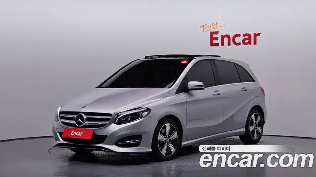 Mercedes-Benz B-Class B220