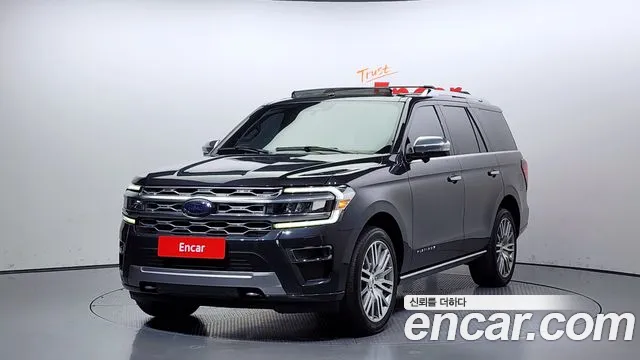 Ford Expedition Platinum 4WD