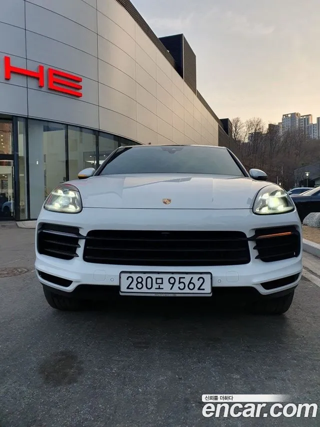 Porsche Cayenne 3.0 E-Hybrid Coupe