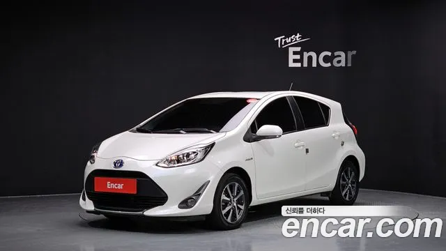 Toyota Prius 1.5 Crossover