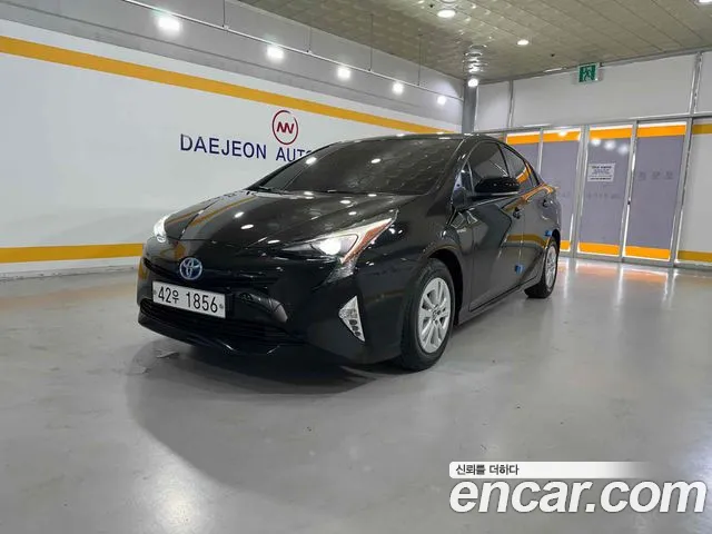 Toyota Prius 1.8 S