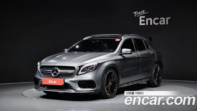 Mercedes-Benz GLA-Class GLA45 AMG 4MATIC