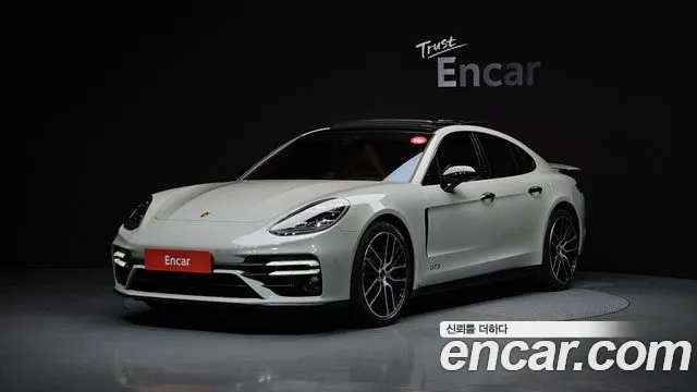 Porsche Panamera 4.0 GTS