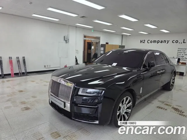 Rolls-Royce Ghost 6.7 EWB V12