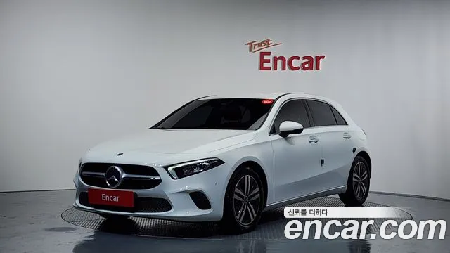 Mercedes-Benz A-Class A220 Hatchback