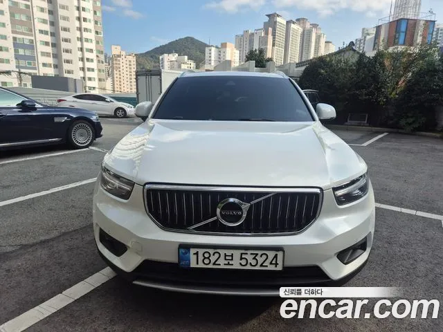 Volvo XC40 B4 Inscription