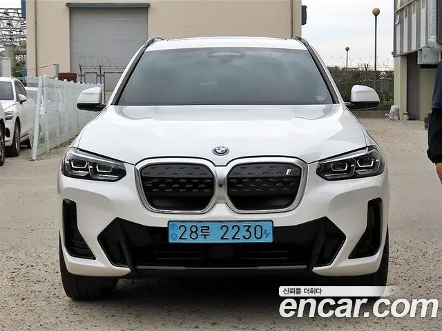 BMW iX3 M Sports
