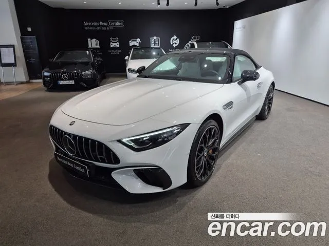 Mercedes-Benz SL-Class AMG SL63 4MATIC+ Manufaktur