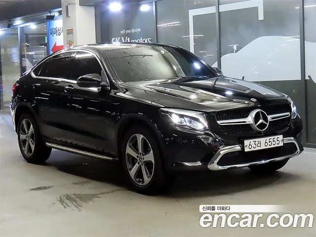 Mercedes-Benz GLC-Class GCL300 4MATIC Coupe