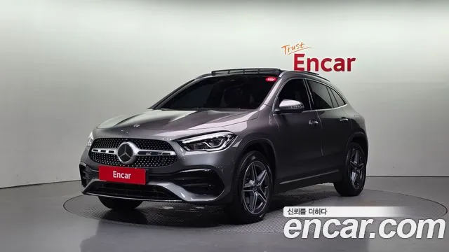 Mercedes-Benz GLA-Class GLA250 4MATIC