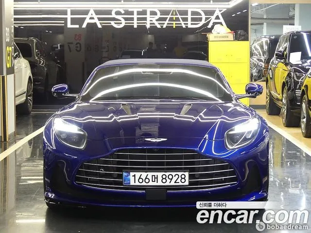 Astonmartin DB12 4.0 V8 Volante