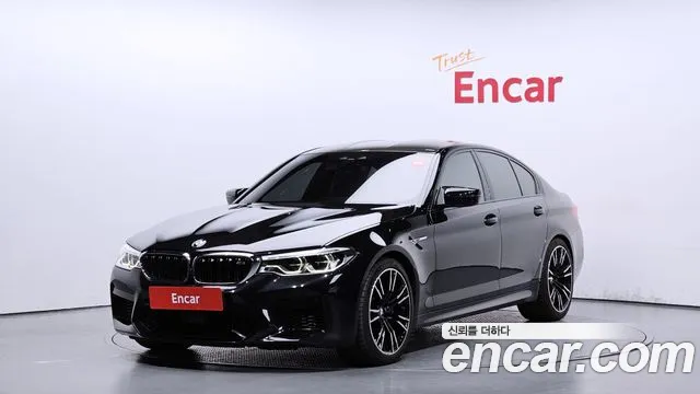 BMW M5 M5 Sedan