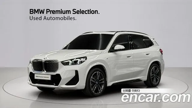 BMW iX1 xDrive 30 M Sport