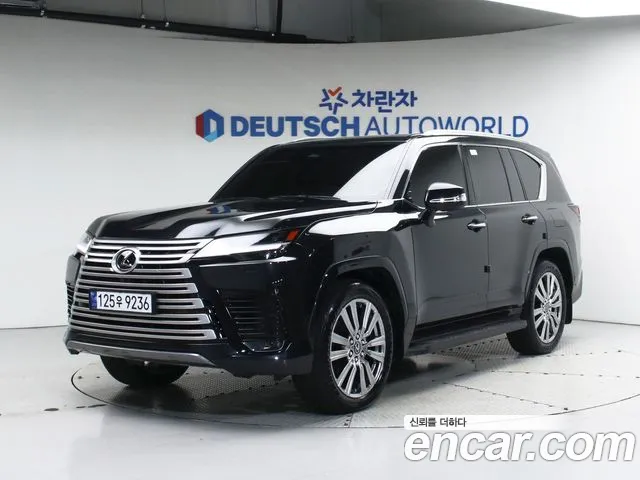 Lexus LX 700h VIP