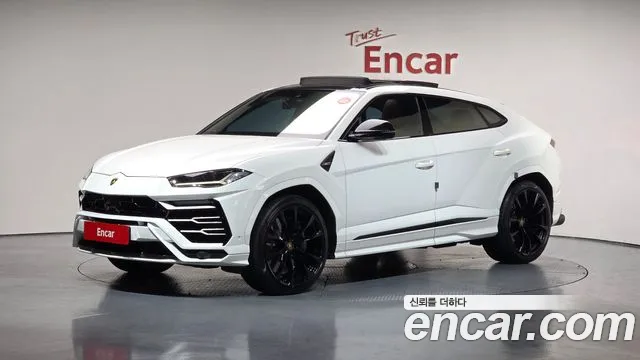 Lamborghini Urus 4.0 V8