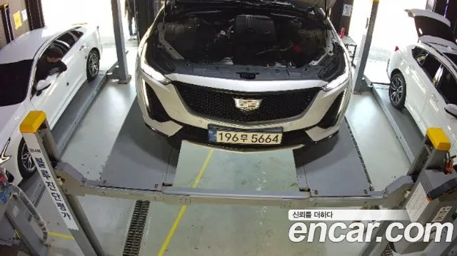 Cadillac CT5 2.0 Sport