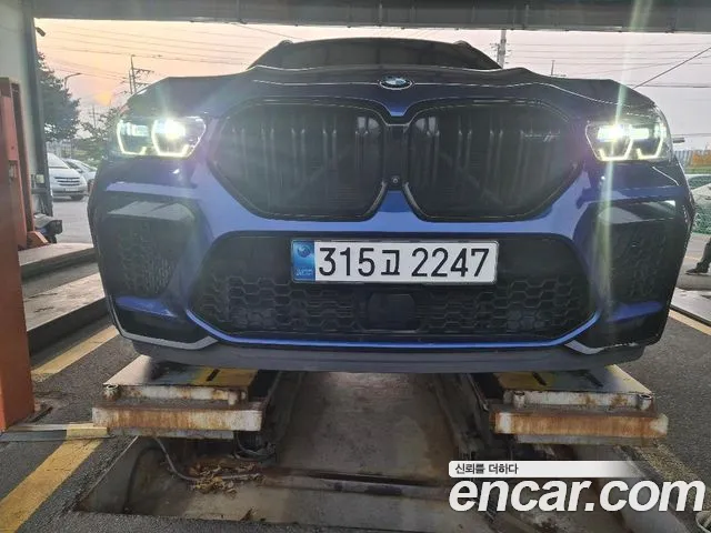 BMW X6M 4.4