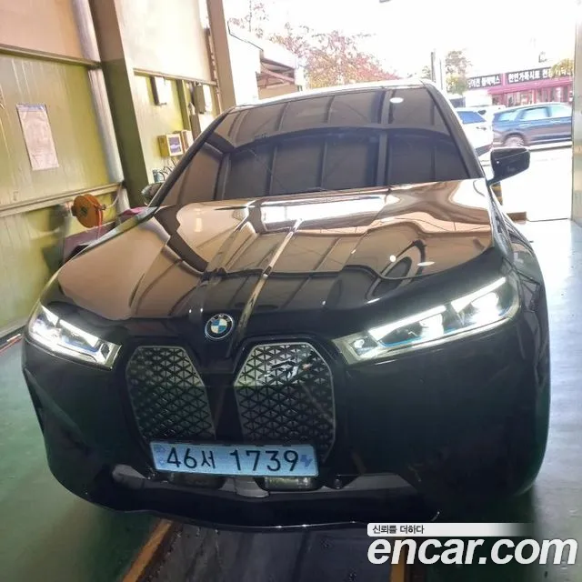 BMW iX xDrive50 Sports Plus